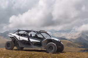 Pojazdy SSV od BRP Broker 6 offroad utv side by side buggy mountains
